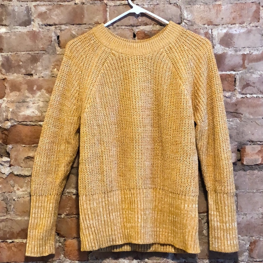Universal Thread Mustard Yellow Sweater Sz Medium